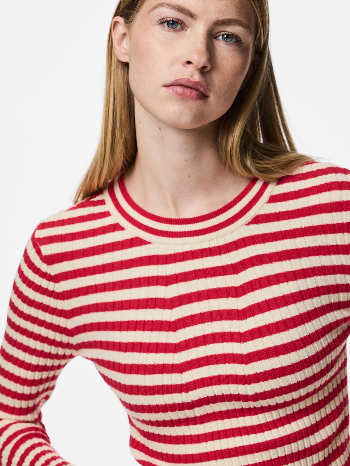 model_shot-detail