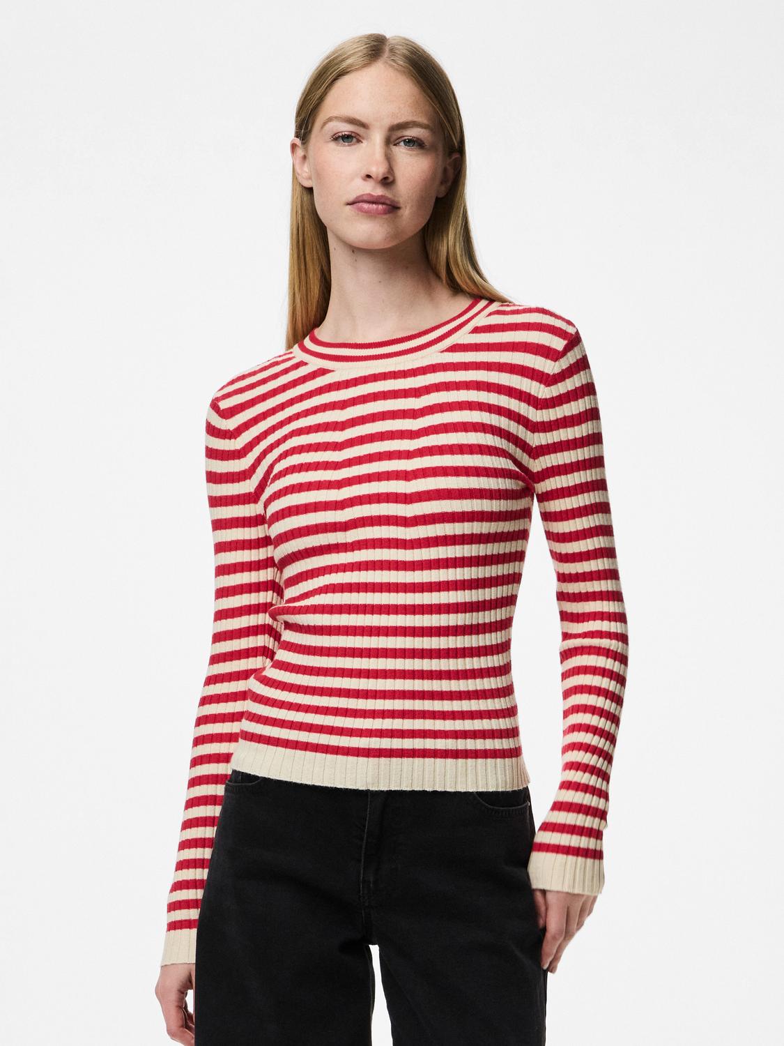 model_shot-front