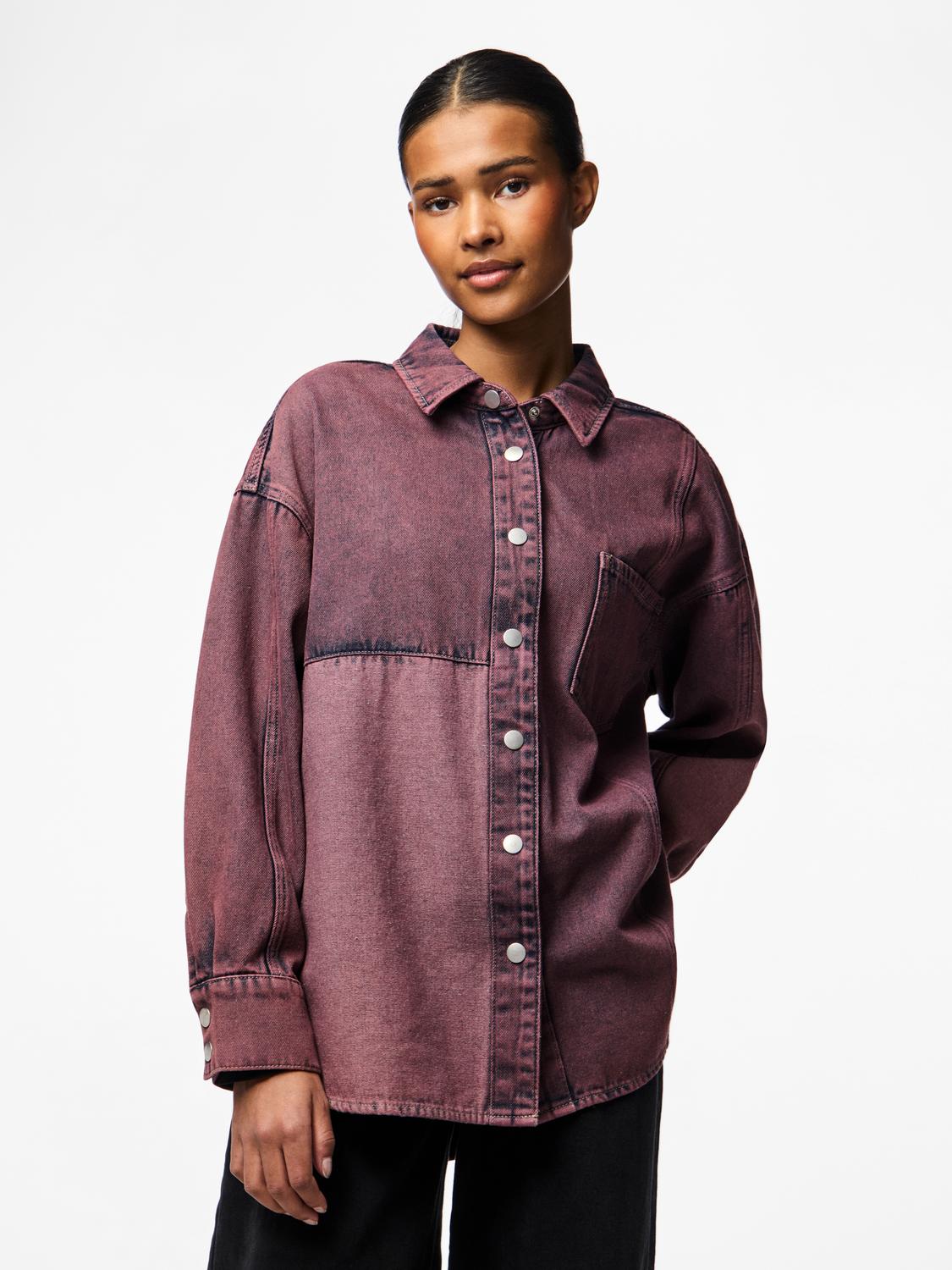 model_shot-front