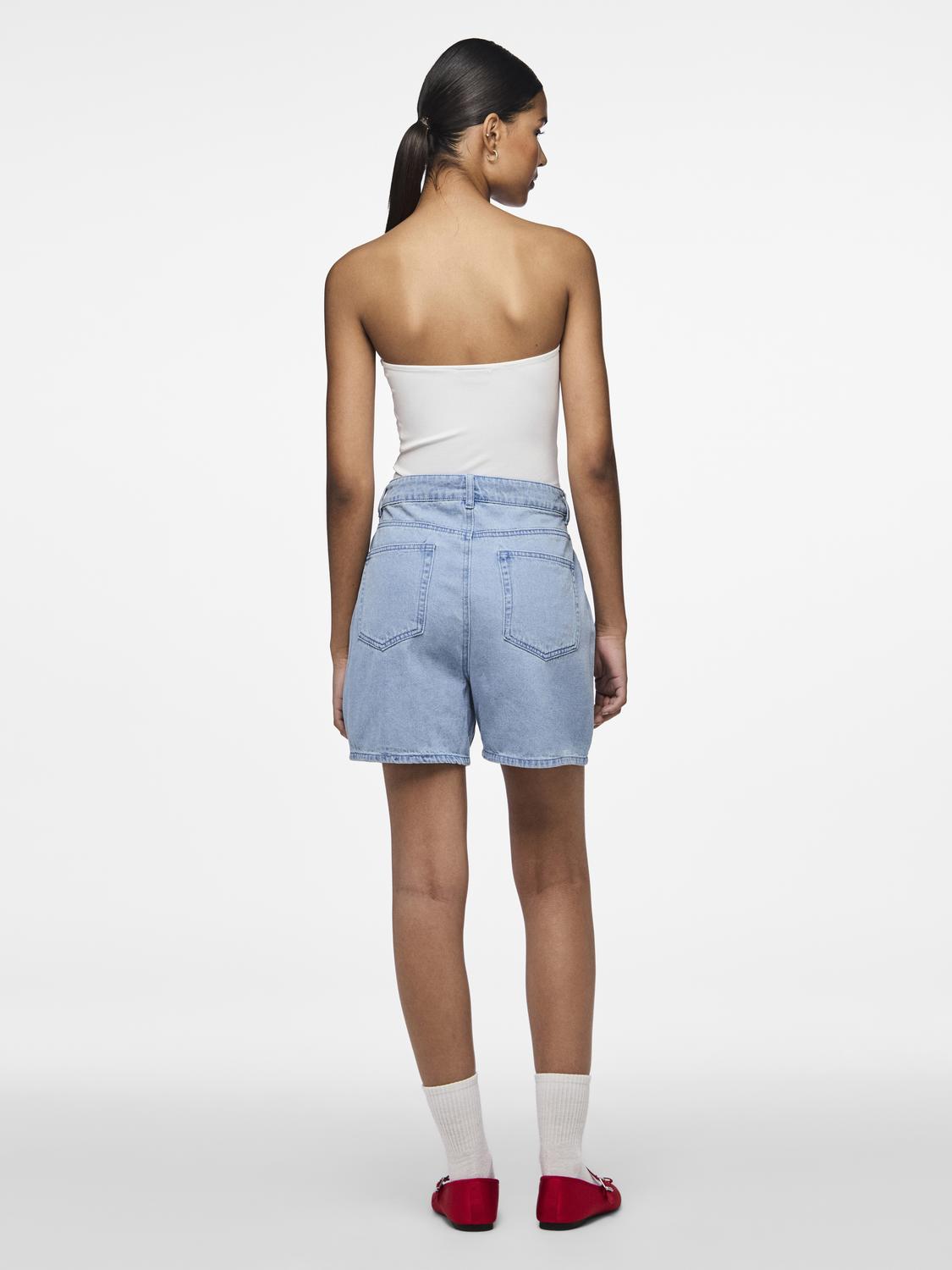 PCABBI Shorts - Light Blue Denim