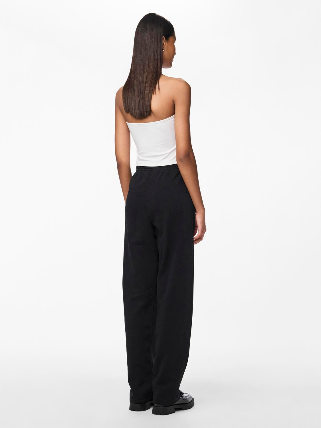 PCCHILLI straight Trousers - Black