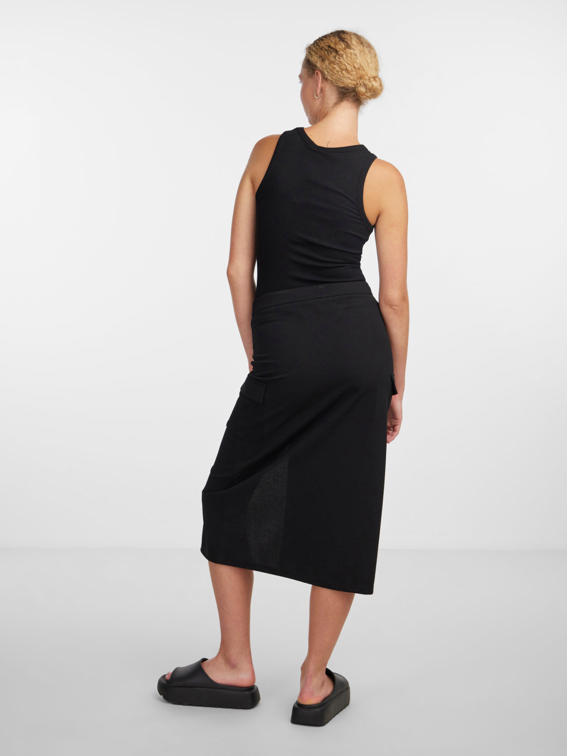 PCAVELYN Skirt - Black